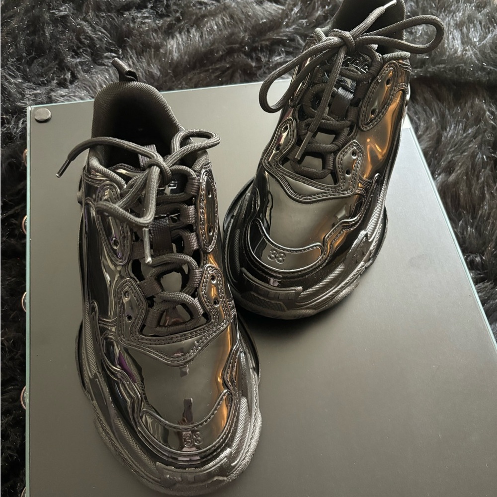 COPY - Balenciaga. Returned to me due to sizing.  Practically new! No box